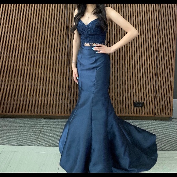 Prom dress